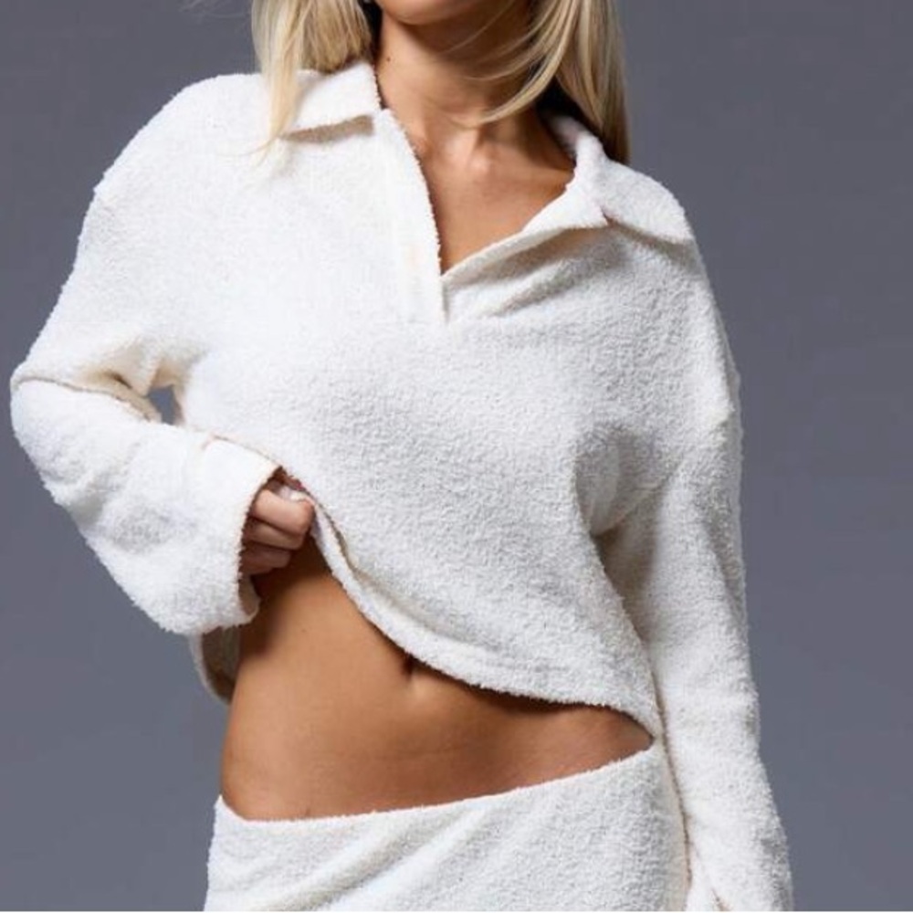 Elegant White Turtleneck Sweater